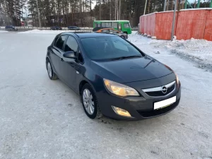 Opel astra j